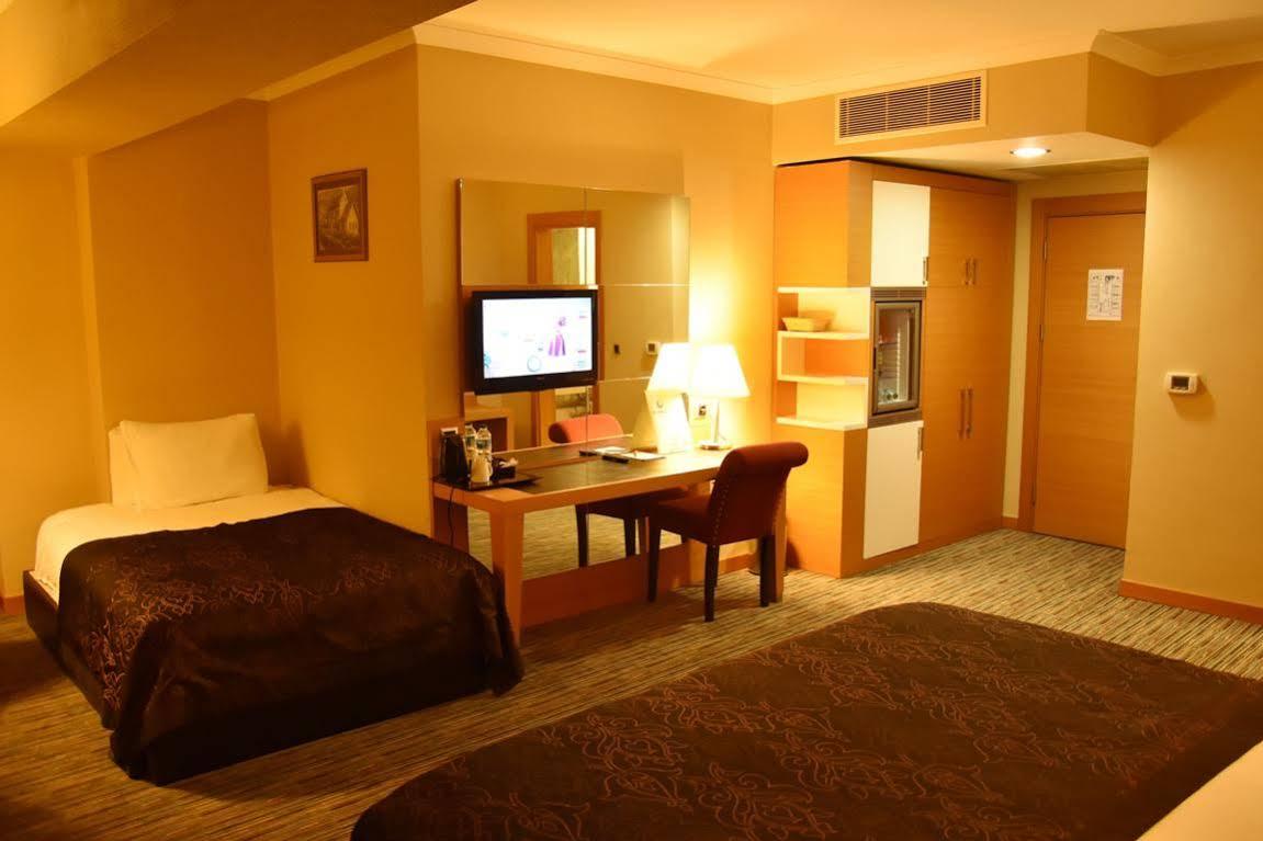 Grand Simay Hotel Эрзинджан Экстерьер фото