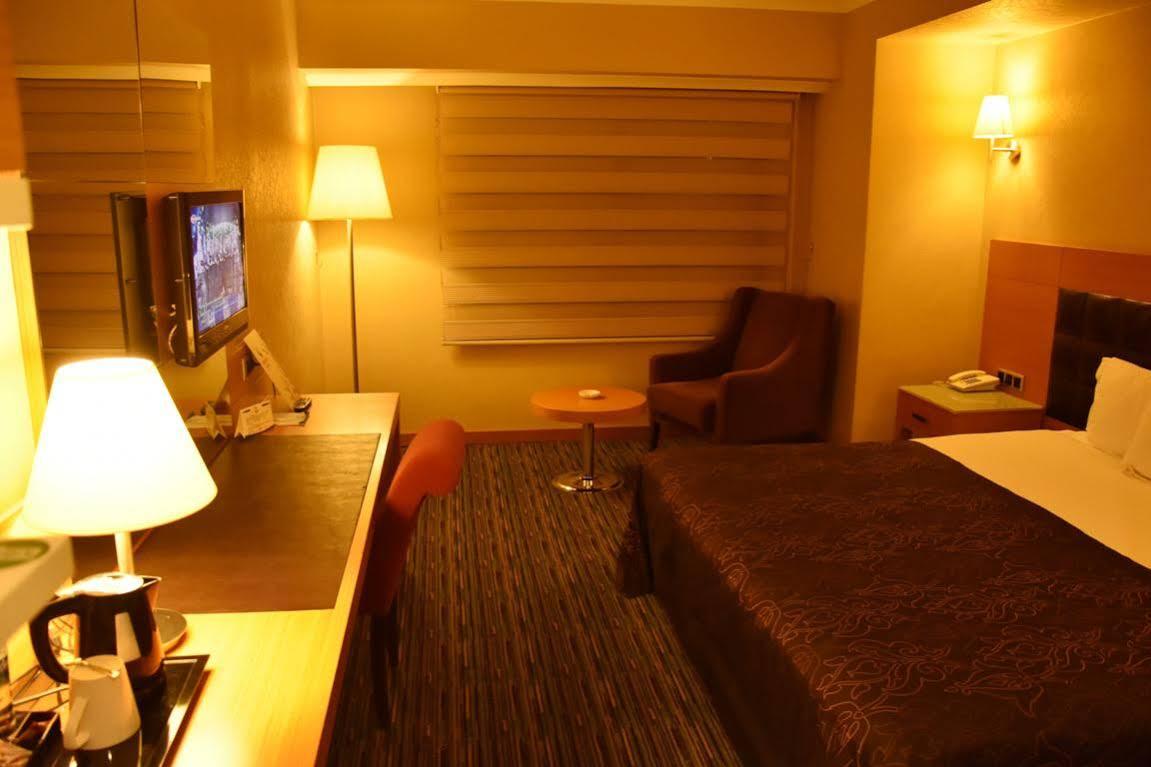 Grand Simay Hotel Эрзинджан Экстерьер фото