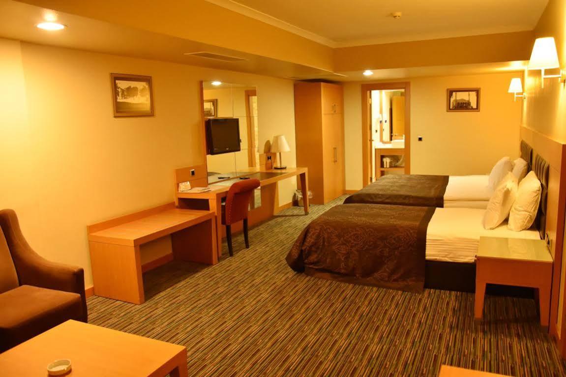 Grand Simay Hotel Эрзинджан Экстерьер фото