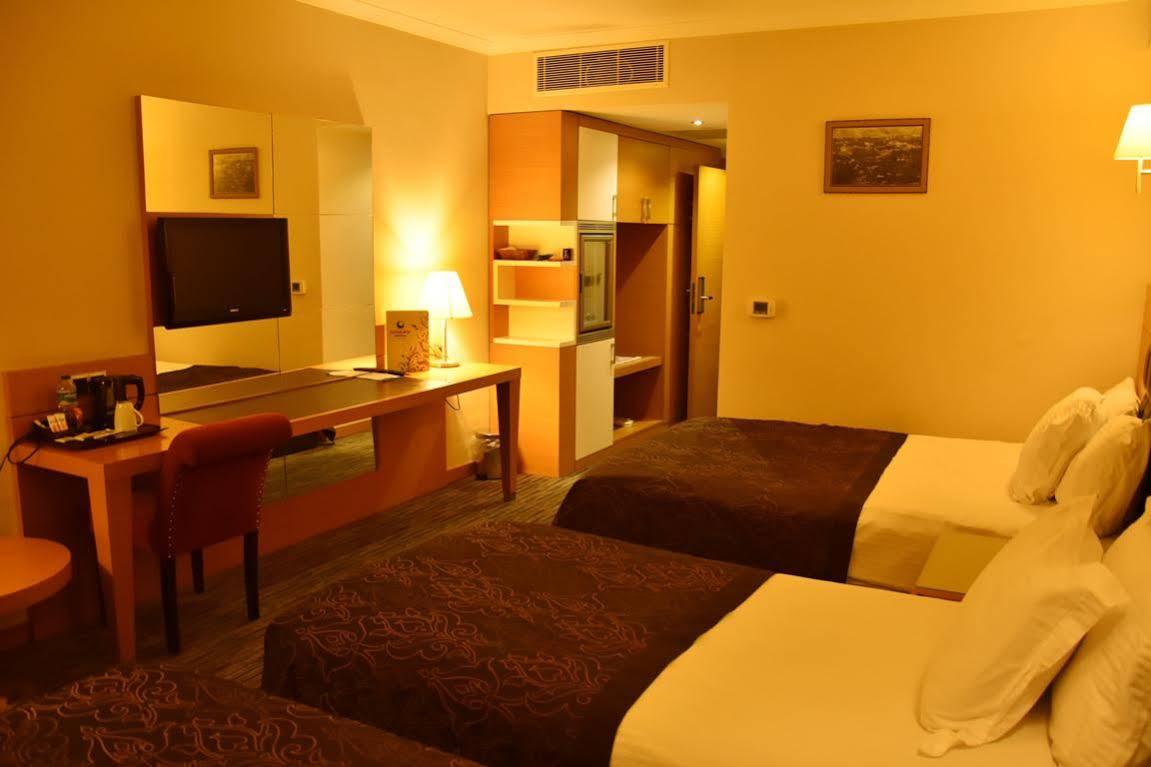 Grand Simay Hotel Эрзинджан Экстерьер фото